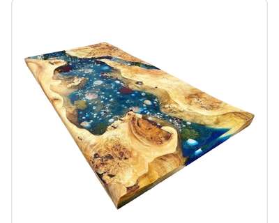 Epoxy river table top
size 4x2.5
9368713811