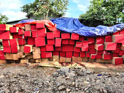 Burma teak square blocks .
6*6(Thickness*width) inches to 16*16.
Length 7 feet to  18 feet