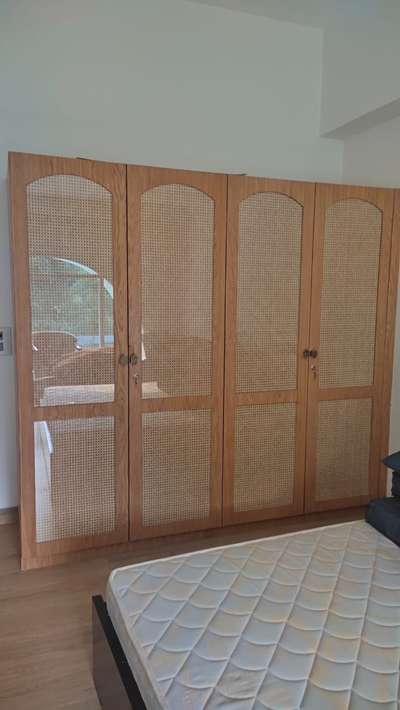 wardrobe price 1650/- per sq.ft