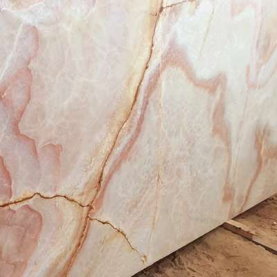 luxurious Mountain pink onex