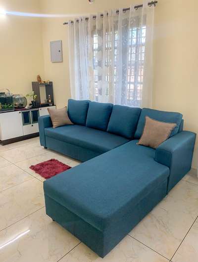 Corner sofa set.
5 seater
@19500/- only.