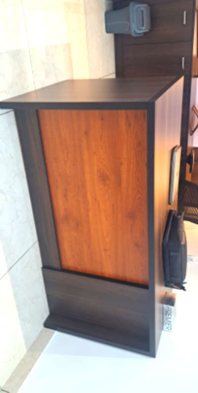 office table @Tvm #tvm #OfficeRoom #officetable #furnitures