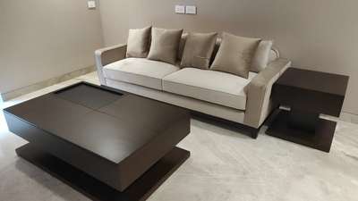 *3 seet sofa*
3 seet sofa best quality 
aap hame design de ham aap ko aap ke pasnd ka sofa