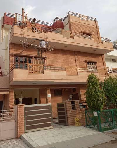 #jodhpur 
stone RCC finishing marble and all kind of building work. 
reasonable rate quality work. 
#HouseConstruction #Buildingconstruction #CivilEngineer #civilcontractors #civilwork #HouseDesigns #SmallHouse #bigrooms #jodhpursendstone #jodhpursendstone #rajasthan