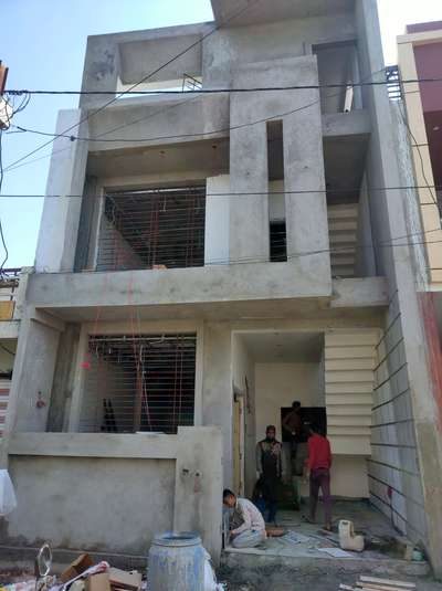 with material construction project done 1300rs./sqft. Ghar banwana hua asan Aplus construction k sath engineer duwara nirmith... #SmallHouse #HouseConstruction #bestcontractors #bestconstructioncompany #constructionwork