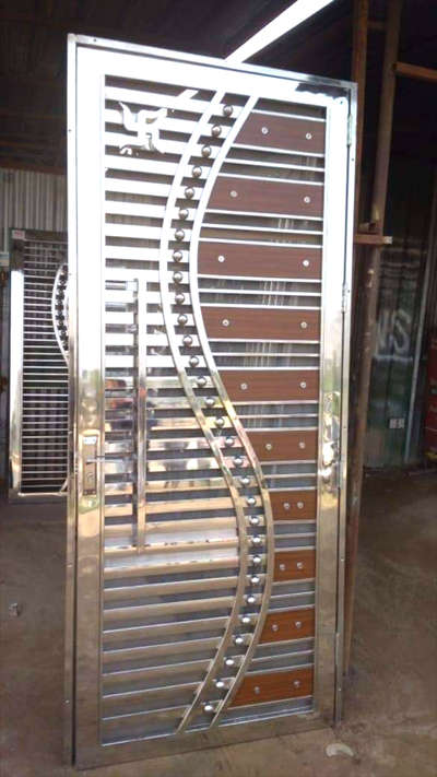 steel door 
rate- 1200/per square feet #Steel  #Steeldoor   #steelgate