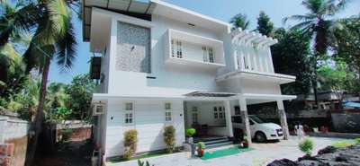 #Malappuram #grey_whitecombination
 #3BHKHouse