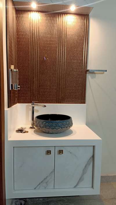 #corrientop# #KitchenCabinet  #washbasen  #LShapeKitchen
