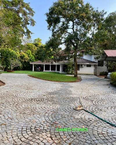 Natural Cobble stone 
Outdoor paving
Alappuzha, Kerala

Providing different types of natural Paving stones

𝘊𝘰𝘯𝘵𝘢𝘤𝘵 𝘧𝘰𝘳 𝘮𝘰𝘳𝘦 𝘪𝘯𝘧𝘰𝘳𝘮𝘢𝘵𝘪𝘰𝘯:

CAMEO STONES
Padivattom,Eedapally, Ernakulam
📞 9947113007, 📞 9947036007
📨 info@cameostones.in
🌍 www.cameostones.in

#pavingstones #naturalstone #driveway#exteriorpaving#cobblestone #pavingtiles #landscapephotography #gardenstone #stonecladding #cobblestone #handmade #naturalstones #interiordesign #interiordesigner #engineer #cameostones #landscape #garden