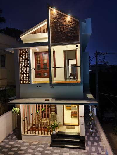 #HouseConstruction #keralaarchitectures #all_kerala #Architectural&Interior #civilconstruction #ContemporaryHouse #ConstructionCompaniesInKerala #ElevationHome #HouseDesigns #budget-home #modernhome #CivilEngineer