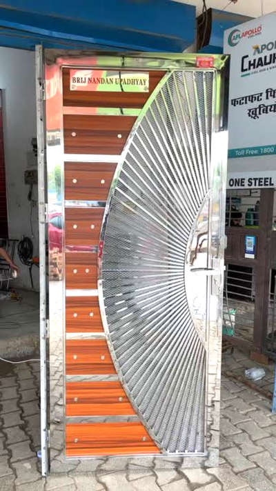केवल 30,000 में पयई सुंदर गेट। 
or bhi design dekhne ke liye contact kare mujhe 8285562500📌.
Bismillah fabrication welding work 🙏🤲🧿.
 #koloapp #kolotipes  #kolopost  #koloviral #bishmilha
#foryou #kolohindi #lebur  #HouseDesigns #gateDesign #gateautomation #wellding