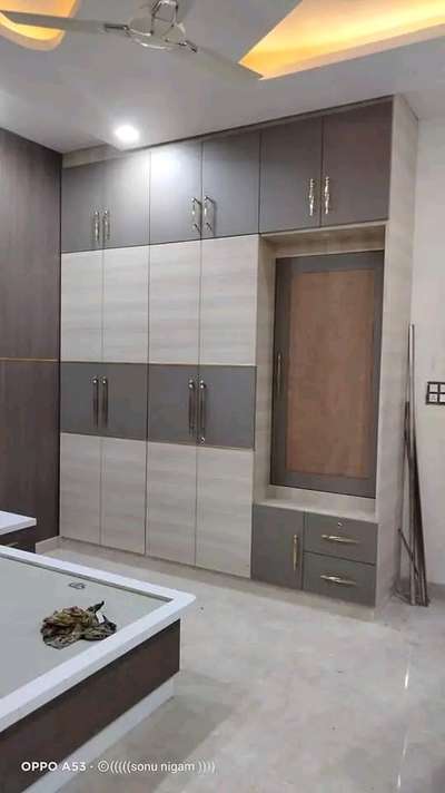 *saifi furniture house 78 36 00 27 26 *
all type modern furniture work design delhi dwarka main