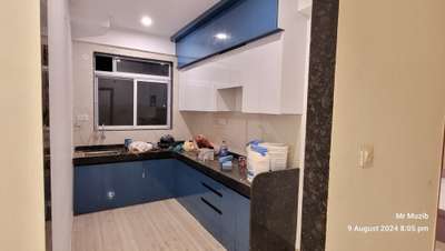 #ModularKitchen  #KitchenIdeas  #ClosedKitchen  #LargeKitchen  #LShapeKitchen  #KitchenCabinet