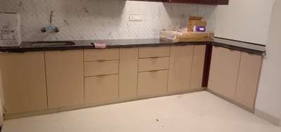 *moduelar kitchen *
labour rate