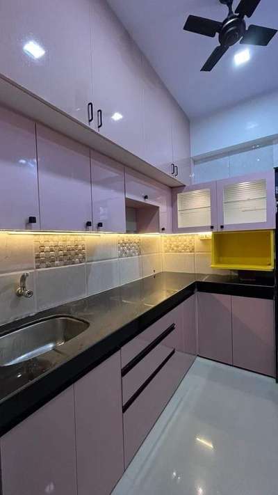 #ModularKitchen
#LargeKitchen
#InteriorDesigner