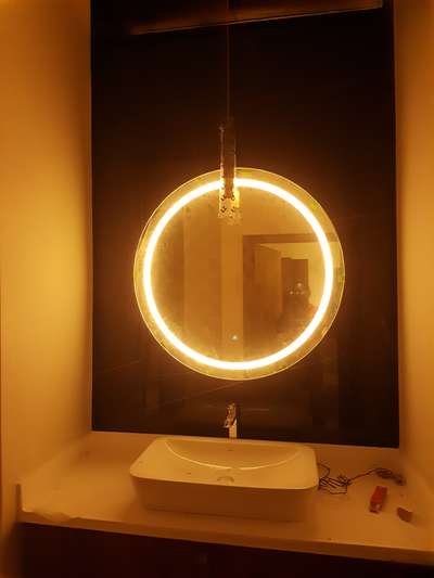 Led mirror 1 mtr round #site valliyad
architect. Mr.Abin,Igmi