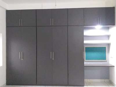 #Carpenter #farnichar #bestwork #KitchenInterior #Almirah #Indore #AluminiumWindows  #alumiumdoor