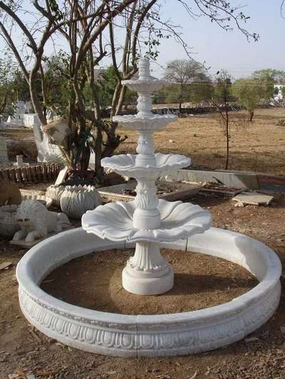 OutdoorGarden stone fountain