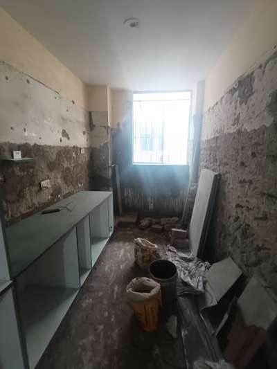 construction and interior on side