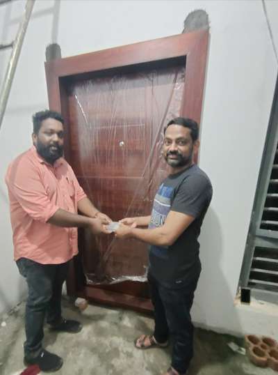 happy customer ❤❤

for steel doors windows

call:7356851214