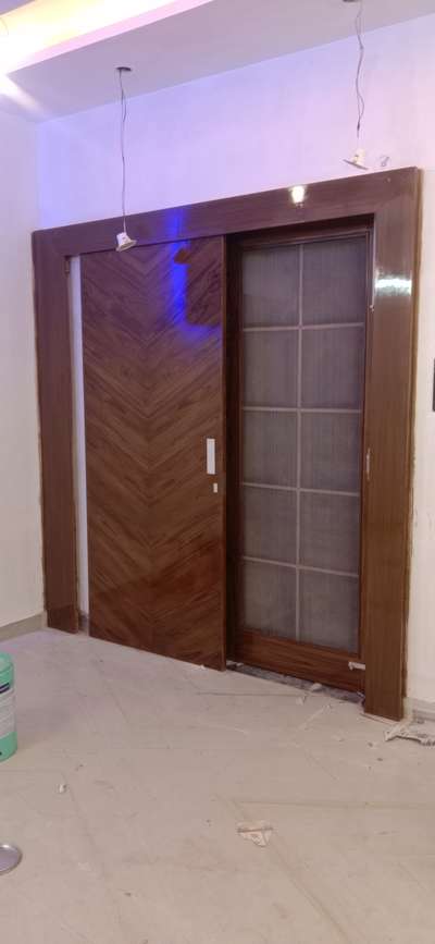 sliding door