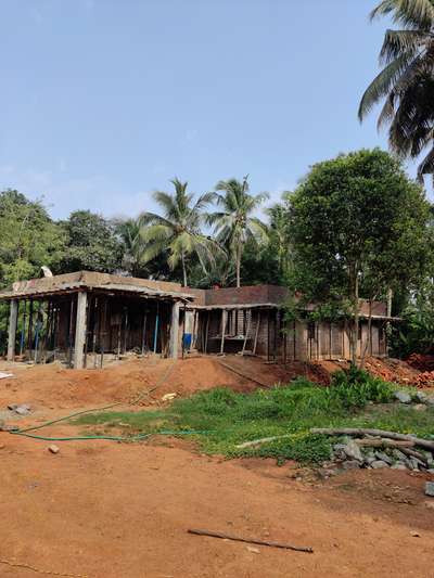 muthuvara site 🏡
.
.
.
.
.
 #homecostruction #geohabbuilders  #Thrissur #KeralaStyleHouse #colonial  #house  #colonialhouse