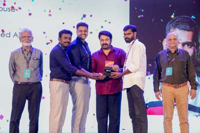 ഇൻഡിഗോ പെയിന്റ്സ് ടോപ് ടെൻ അവാർഡിൽ ഒന്നു കൈകളിൽ എത്തിയപ്പോൾ  #indigopaints  #indigoindprojects  #indigoflorcoat   #mohanlal #KeralaStyleHouse  #keralaarchitectures  #keralahomeplans  #trivandram  #sudheesh  #sudheeshkuruvikkadan  #sudhi