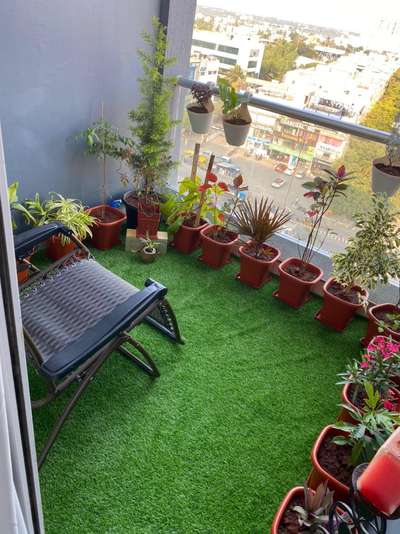 #artificialgrass 
  @ Balcony... looks elite and neat...