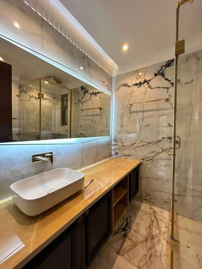 new washroom design by shree balaji construction 🚧🚧🚧 #washroomdesign #white #white_wash #InteriorDesigner #Vastuforlife #deisgnhome #bestinteriordesign #best_architect #Best_designe