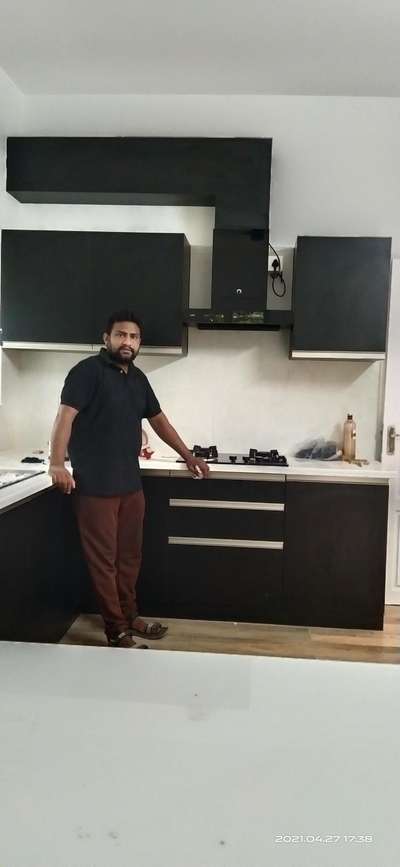 कारपेंटरो के लिए मुझे कॉल करें: 99 272 888 82
Contact: For Kitchen & Cupboards Work
I work only in labour rate carpenter available in all India Whatsapp me https://wa.me/919927288882________________________________________________________________________________
#kerala #Sauthindia #india #Contractor  #HouseConstruction  #KeralaStyleHouse  #MixedRoofHouse  #keralaarchitecture  #LShapeKitchen  #Kozhikode  #Ernakulam  #calicut  #Kannur  #trending  #Thrissur  #construction #wardrobe, #TV_unit, #panelling, #partition, #crockery, #bed, #dressings_table #washing _counter #ഹിന്ദി_ആശാരി #കേരളം #മലയാളം