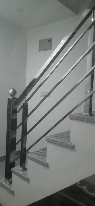 Staircase railing