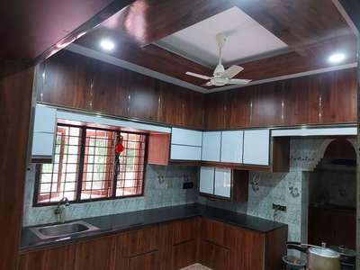 design aluminium fabrication.  kolenchery


modular kitchen cupboards with aluminium and acp sheet