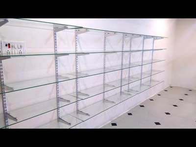 glass fitting rack