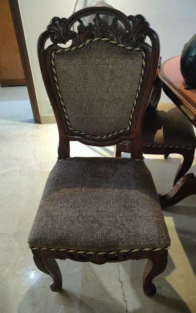 Beautiful dining chair  #DiningChairs  #Le #atherSofa #NEW_SOFA  #chair&table