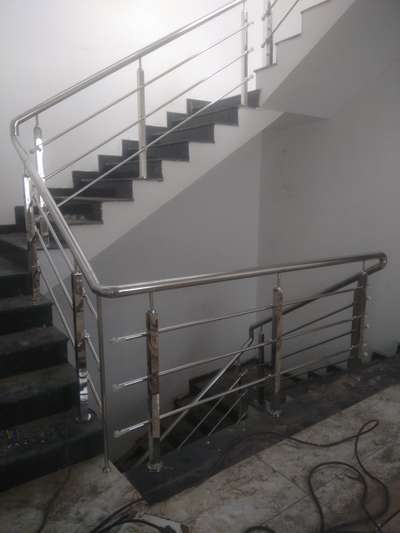 new Royal SS Railing Wark juni indore Indore MP 8839464933
450 Rupay ranig fhut se