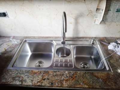 Kitchen sink