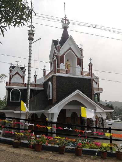 Asianpaints beautiful home painting service completed site at Kotoor , Sreekandapuram ♥️