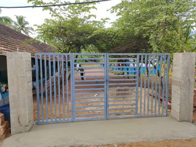 gate work പാപ്പിനിശ്ശേരി എൽപി സ്കൂൾ