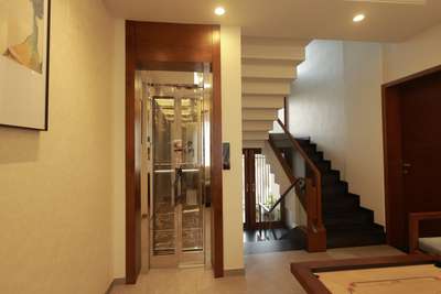 Best Home Lift| Home Elevators|Elevators in Kochi| Aaron Elevators| Luxury Home Lift

#homelifts #aaronelevators #homeliftinkerala #besthomeliftinkerala #villasofinstagram