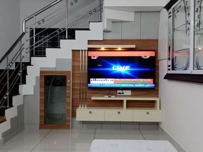 TV UNIT