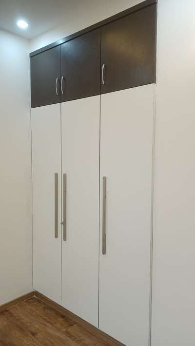 *Modular Wardrobe*
100% Factory made and finished with customised measurement