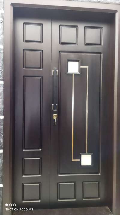 Customized Door
നിങ്ങൾക്ക് ഇഷ്ടമുള്ള മോഡലിൽ പണിതു തരുന്നു..