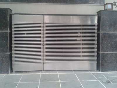 STAINLESS STEEL GATE