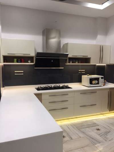 Modular Kitchen
#ModularKitchen #Modularfurniture