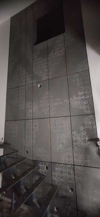 texture painting stair wall 
#WallDecors #HomeDecor #TexturePainting #texture #wall_texture #texturepaint #KeralaStyleHouse #stairewalldesign #art  #BedroomDecor #Architect #keralaarchitectures #homeinteriordesign #homeinterior