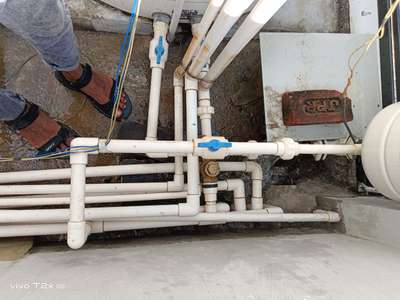 water tank concation with pressure pump installation