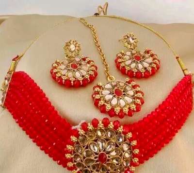 Diva Colorful Jewellery Sets
Name: Diva Colorful Jewellery Sets
Base Metal: Alloy
Plating: Gold Plated
Stone Type: Kundan
Sizing: Adjustable
Type: Choker and Earrings
Net Quantity (N): 1
Country of Origin: India