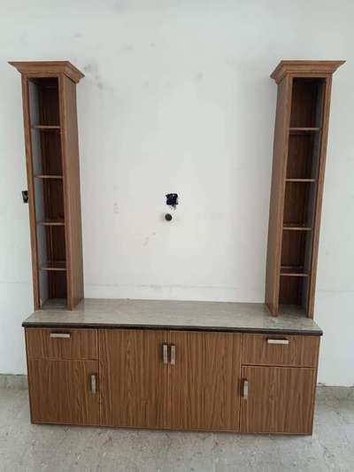 nandhana nandhu അലുമിനിയം ഫാബ്രിക്കേഷൻ
8086477057