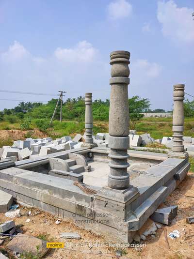 #site 
#naturalstone 
#stonecarving
#stonework
new site at kanchipuram