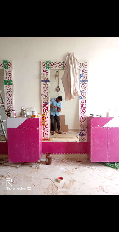 *almari and kitchen *
sabhi parkar ki almari or kitchen with material
note...all pics are original 
materials only